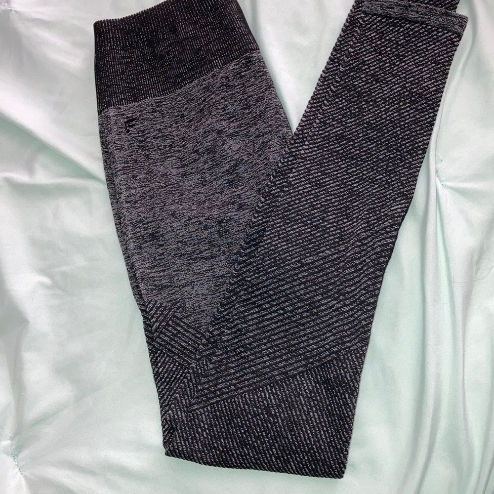 Leggings (never worn)